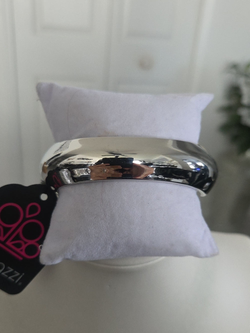 Paparazzi Rainy Refulgence Silver Bracelet NWT